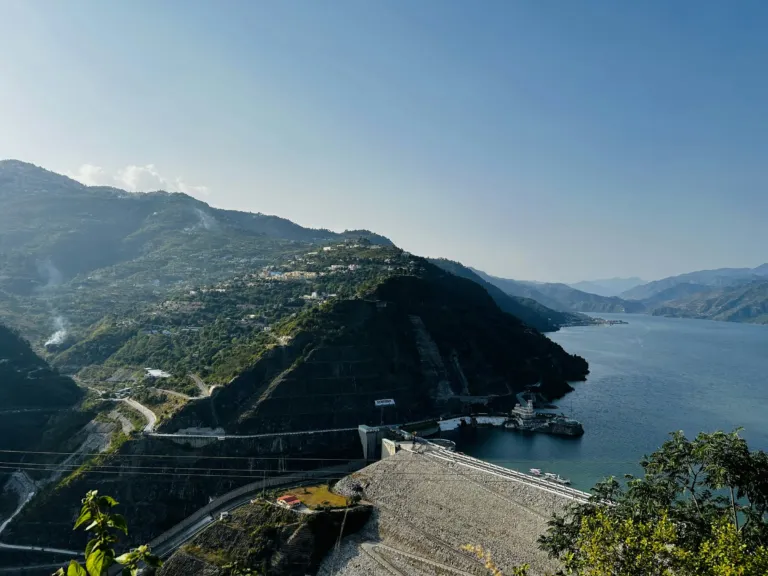 The Town Under the Lake: The Story of Old Tehri