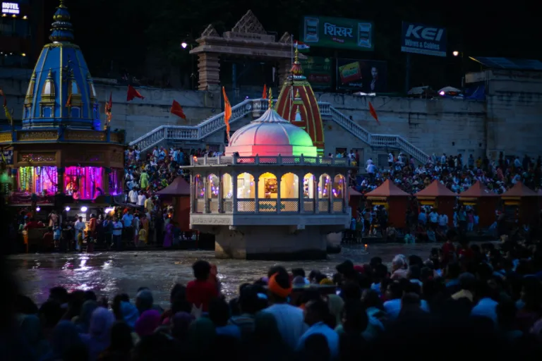 Ganga Aarti at Har Ki Pauri: The Story Behind Haridwar's Evening Prayer
